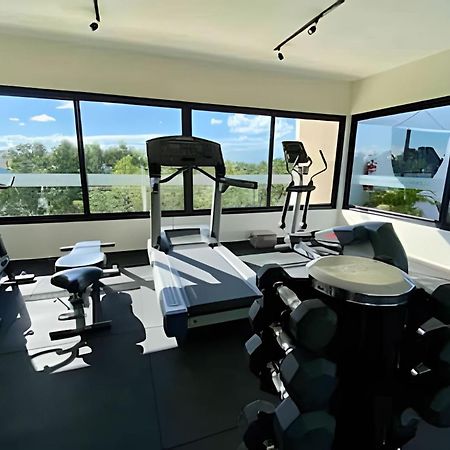 Suit Next To The Common Top Roof Exclusive Building Kingsize Bed 2 Super Pools, Gym, Grill Tulum Bagian luar foto