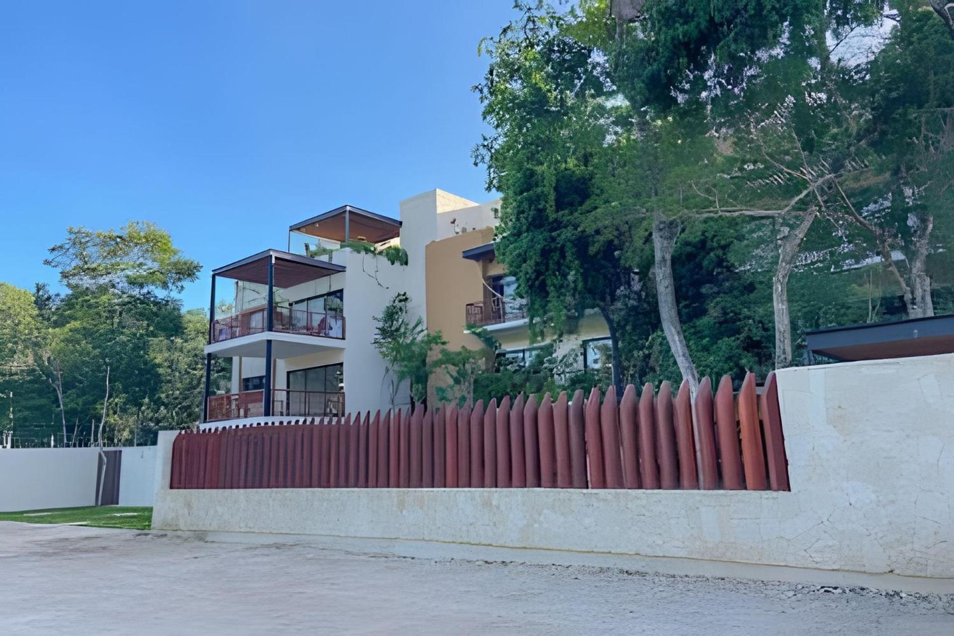 Suit Next To The Common Top Roof Exclusive Building Kingsize Bed 2 Super Pools, Gym, Grill Tulum Bagian luar foto