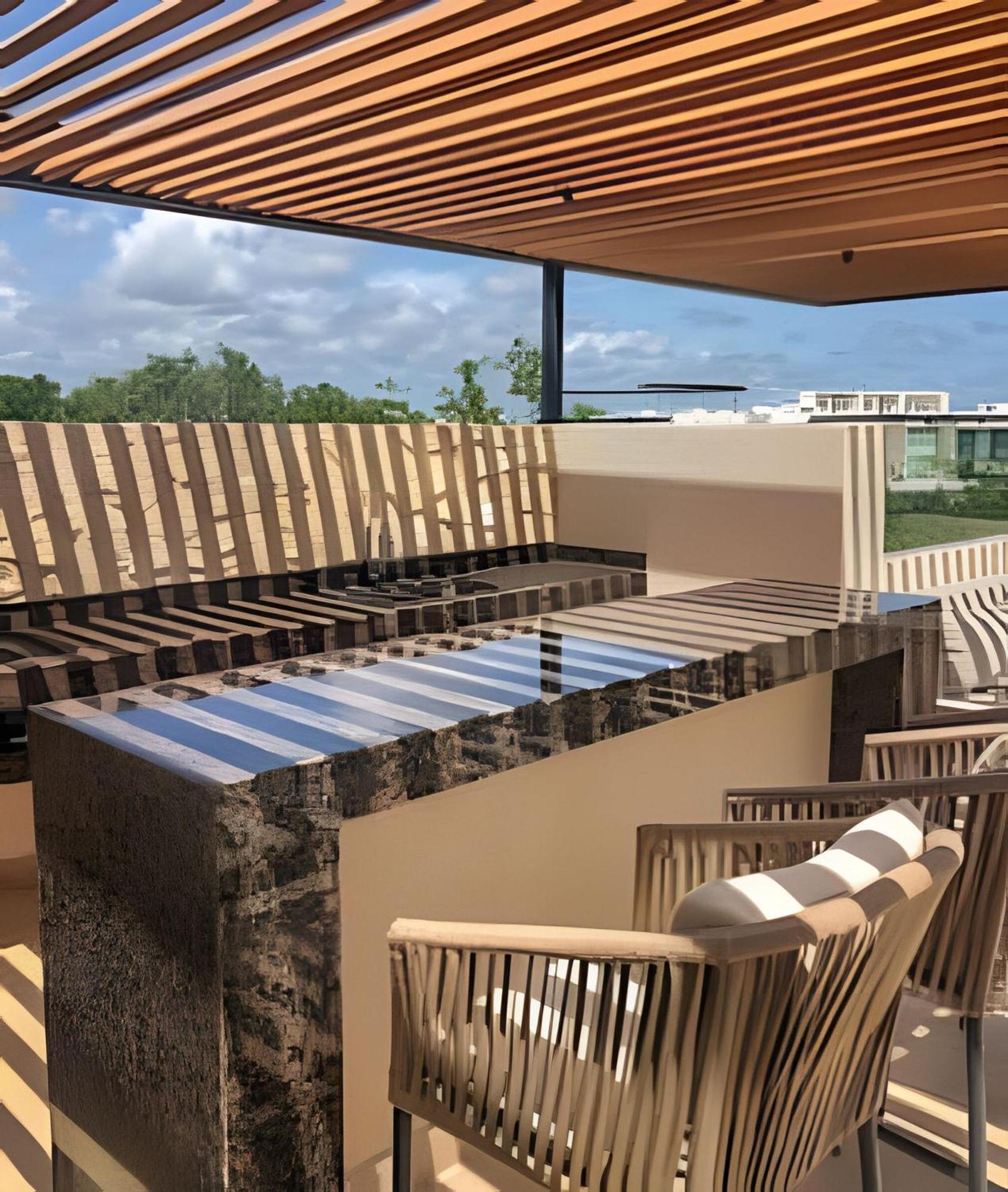 Suit Next To The Common Top Roof Exclusive Building Kingsize Bed 2 Super Pools, Gym, Grill Tulum Bagian luar foto