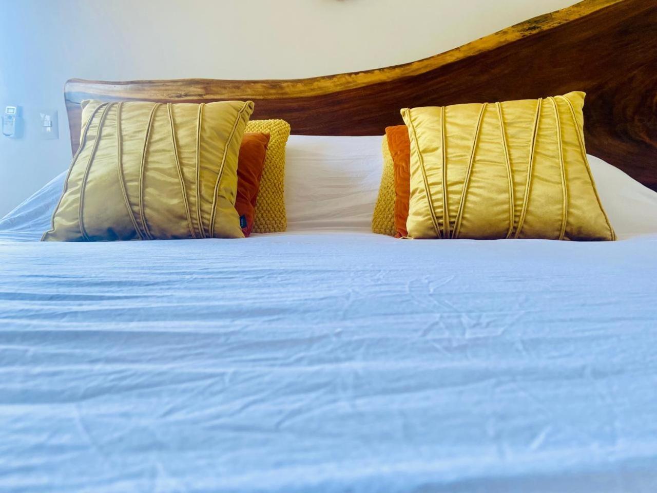 Suit Next To The Common Top Roof Exclusive Building Kingsize Bed 2 Super Pools, Gym, Grill Tulum Bagian luar foto